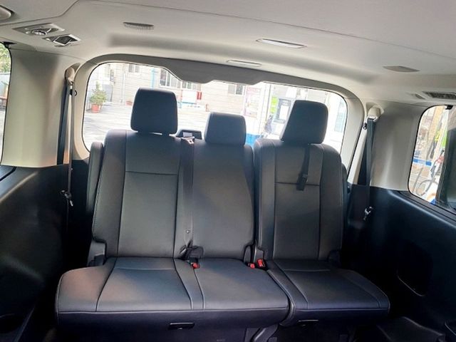 TOYOTA豐田 GRANVIA  第14張相片