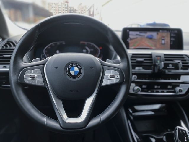 BMW寶馬 X4 XDRIVE20I  第14張相片