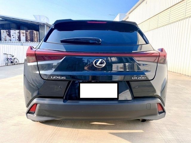 LEXUS凌志 UX200  第4張相片