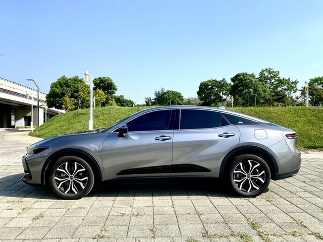 TOYOTA豐田 CROWN  第17張相片