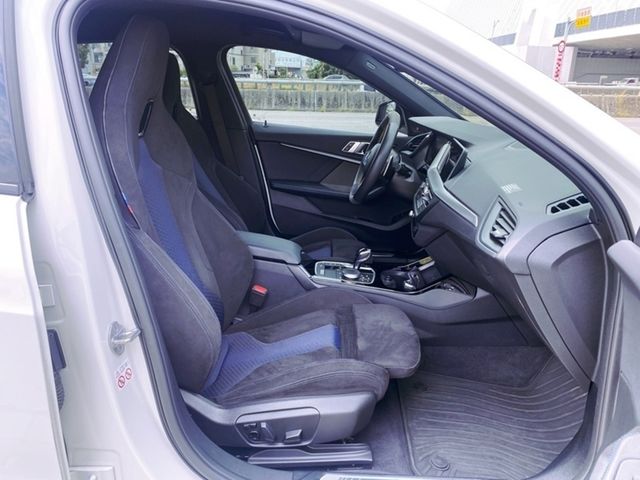 BMW寶馬 120I  第11張相片