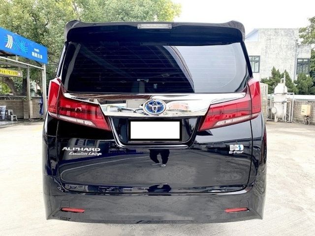 TOYOTA豐田 ALPHARD  第4張相片