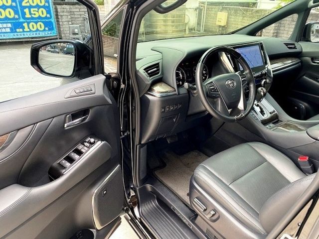TOYOTA豐田 ALPHARD  第9張相片