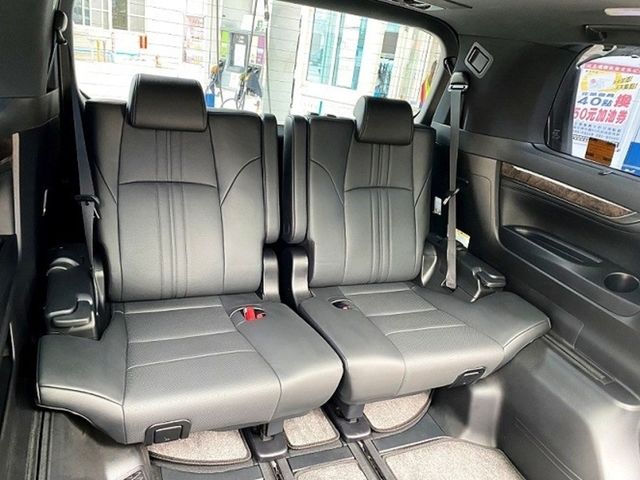 TOYOTA豐田 ALPHARD  第15張相片