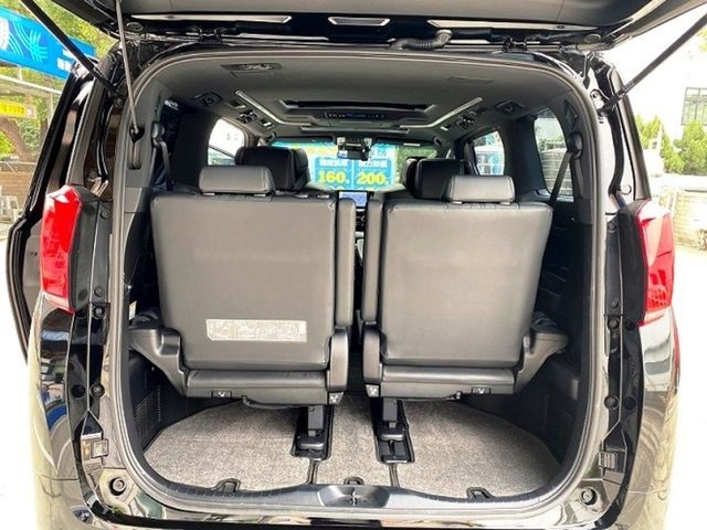 TOYOTA豐田 ALPHARD  第16張相片