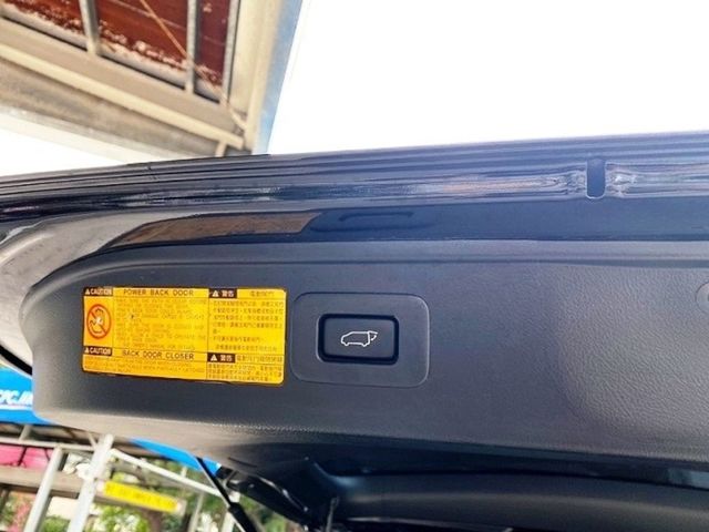 TOYOTA豐田 ALPHARD  第17張相片