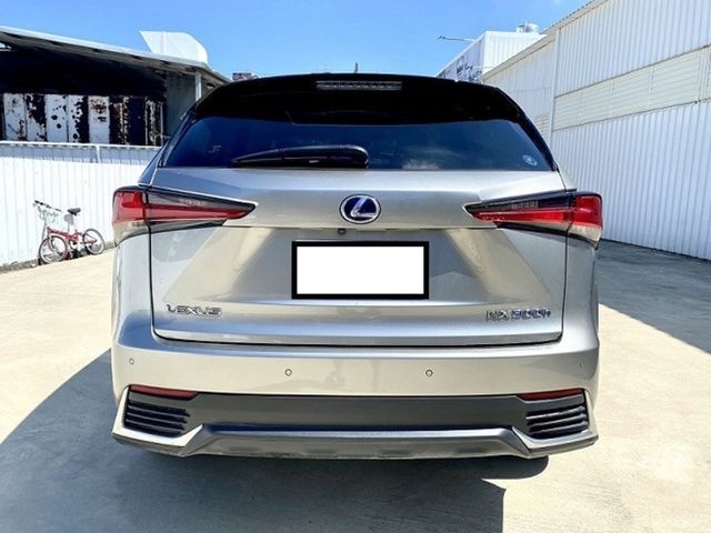 LEXUS凌志 NX300H  第4張相片