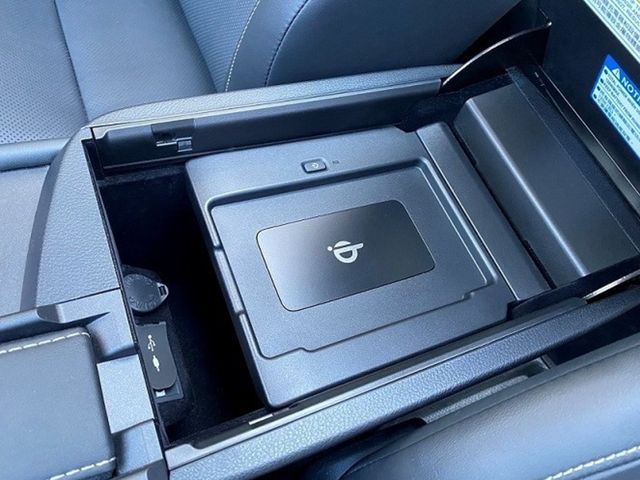 LEXUS凌志 NX300H  第13張相片