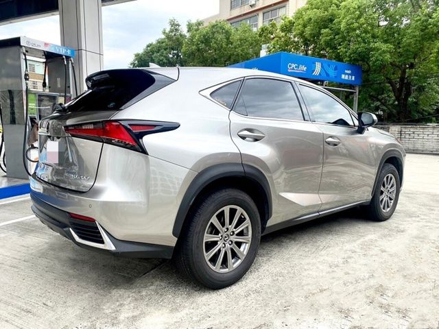 LEXUS凌志 NX200  第2張相片