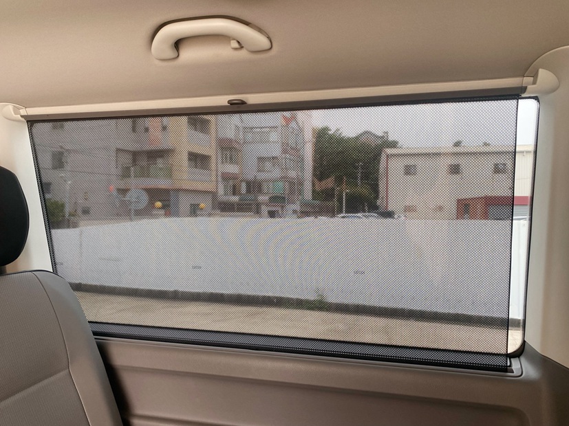 2022 VW T6.1 Caravelle 150p 3+3+3 長軸9人座 旅遊商務首選！  第12張相片