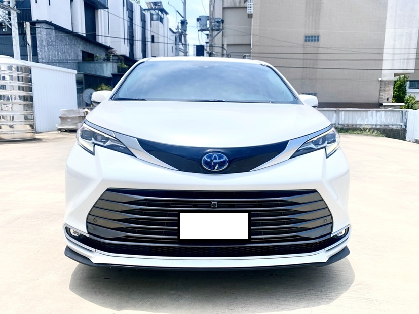和泰總代理 全新第四代 SIENNA Hybrid 鉑金版 冷熱通風座椅 HUD抬頭顯示 全速域自動跟車  第1張相片