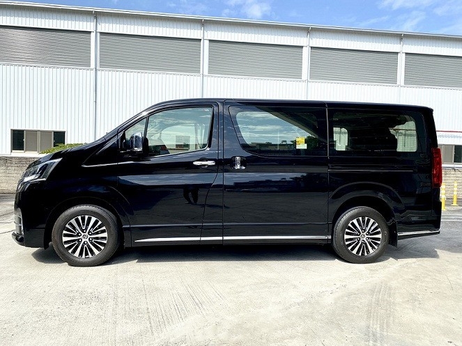 2021 GRANVIA 6人座旗艦版 長軸ALPHARD 市場超低里程 僅跑7千 完全新車車況！  第4張相片