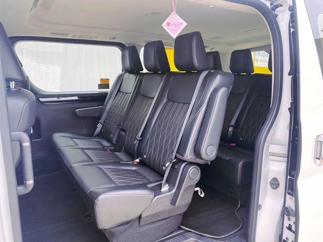TOYOTA豐田 GRANVIA  第6張相片
