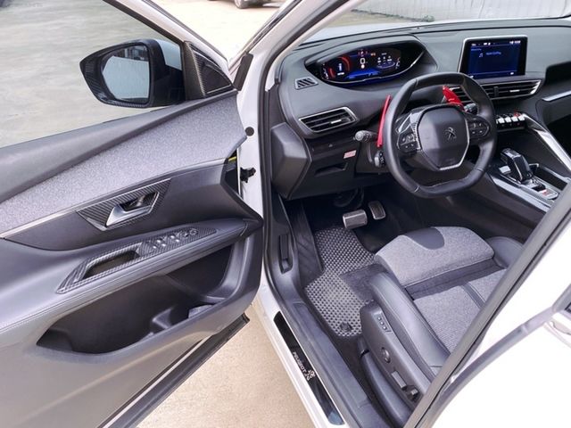 PEUGEOT寶獅 5008  第9張相片