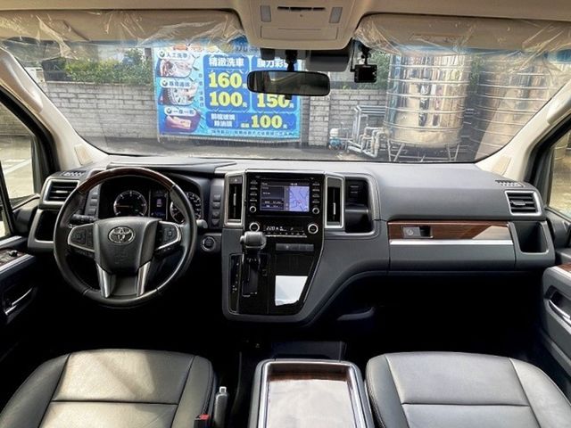 TOYOTA豐田 GRANVIA  第5張相片