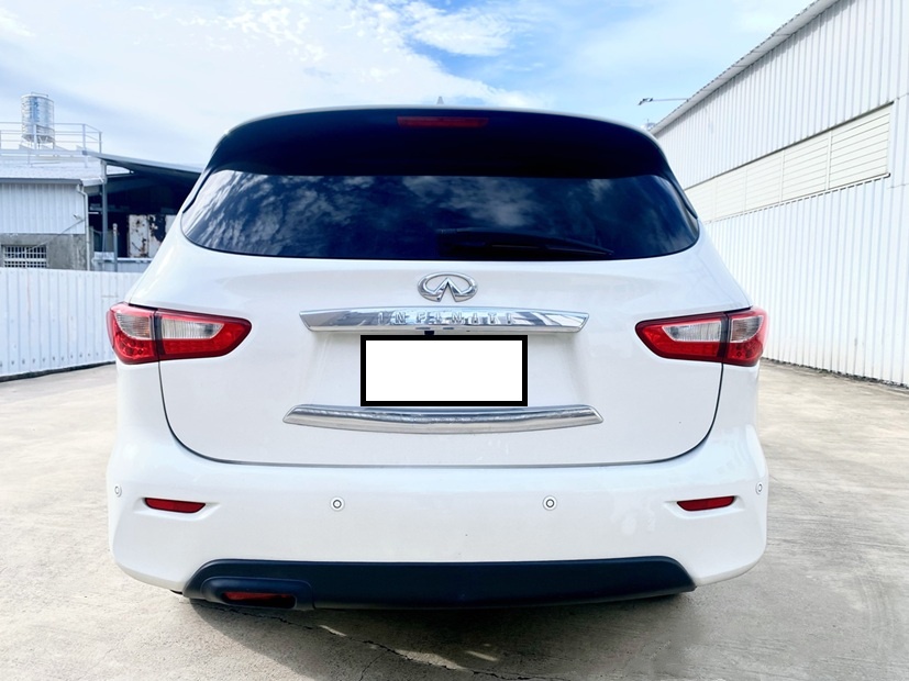 福利標釋出！2013 JX35 AWD 旗艦款 全程原廠保養 原鈑件無待修 車況保證！  第20張相片
