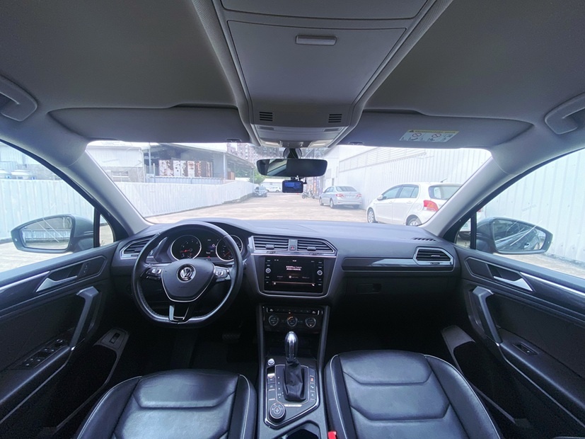 2019 TIGUAN Allspace 330 5+2 SUV ACC自動跟車 360環景 CarPlay 足踢感應電尾門  第4張相片