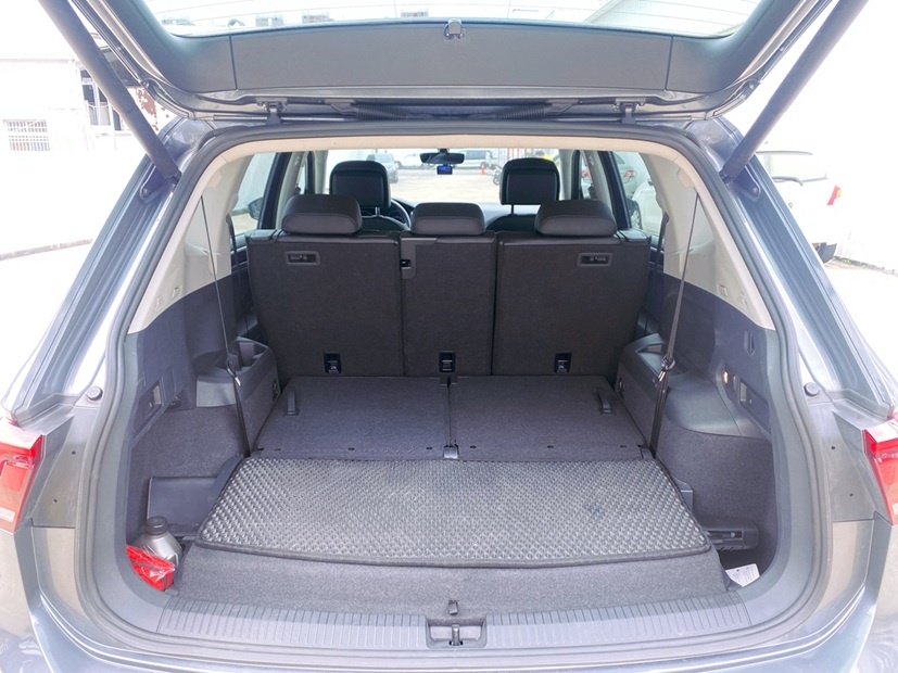 2019 TIGUAN Allspace 330 5+2 SUV ACC自動跟車 360環景 CarPlay 足踢感應電尾門  第11張相片