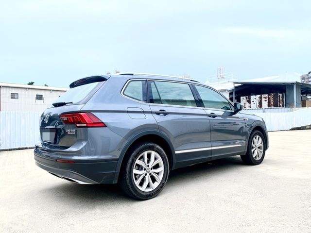VOLKSWAGEN福斯 TIGUAN ALLSPACE  第2張相片
