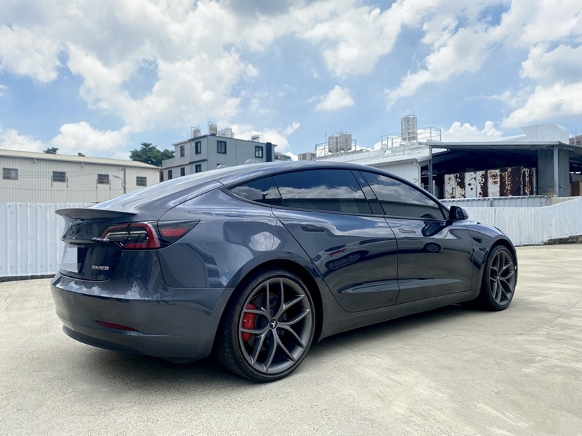 2022 Performance 新式AMD晶片 FSD全套自動駕駛 CCS2快充 原廠保固中！  第10張相片