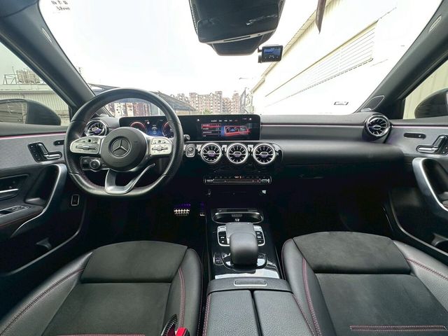 M-BENZ賓士 A220  第7張相片