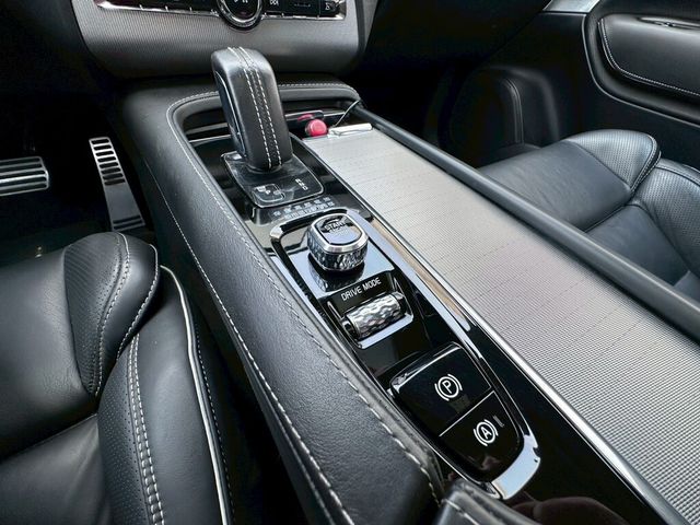 VOLVO富豪 XC90  第15張相片