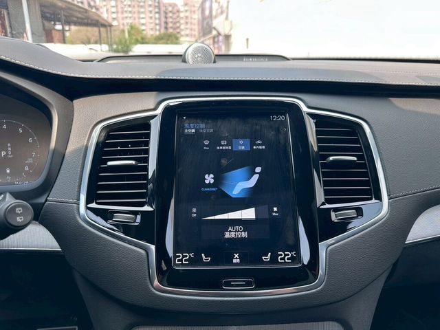 VOLVO富豪 XC90  第17張相片