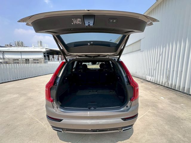 VOLVO富豪 XC90  第20張相片