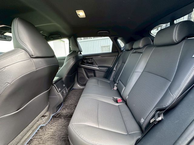 TOYOTA豐田 BZ4X  第8張相片