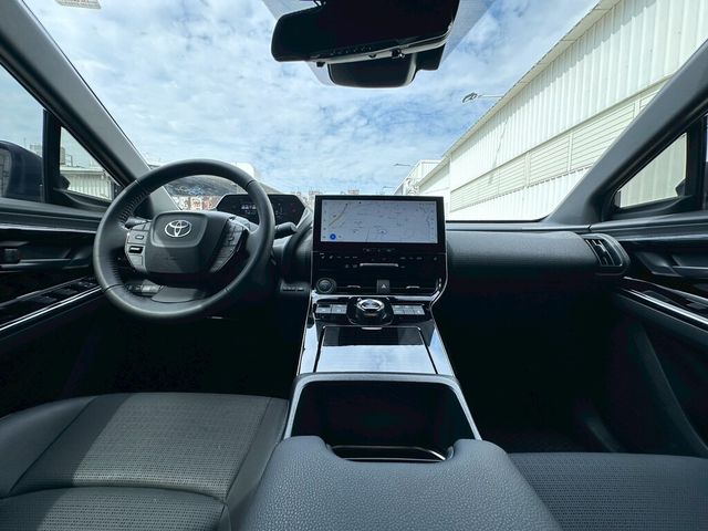 TOYOTA豐田 BZ4X  第5張相片