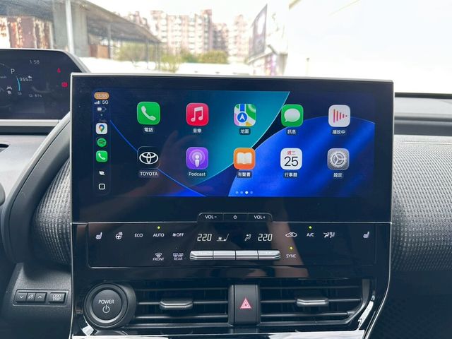 TOYOTA豐田 BZ4X  第11張相片