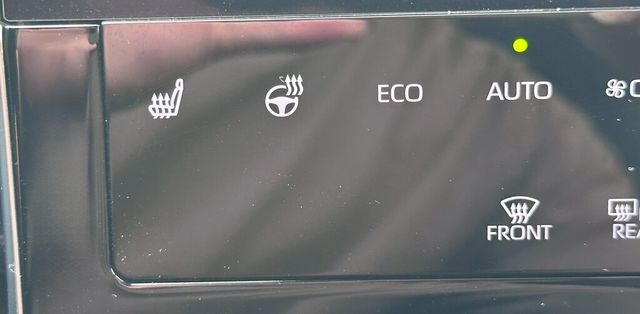 TOYOTA豐田 BZ4X  第13張相片