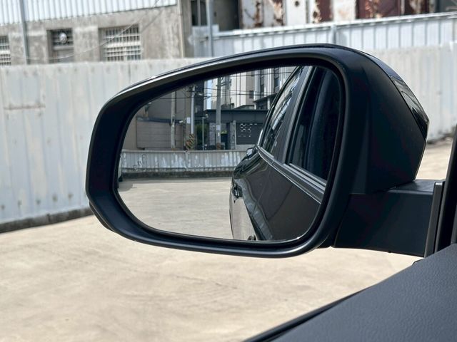 TOYOTA豐田 BZ4X  第14張相片