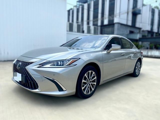 LEXUS凌志 ES200  第1張相片