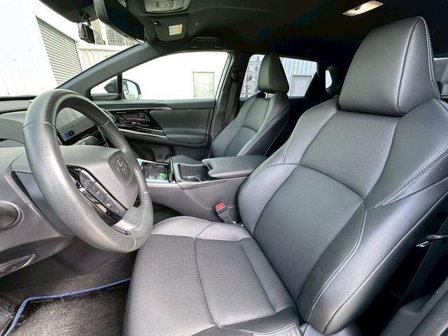 TOYOTA豐田 BZ4X  第6張相片