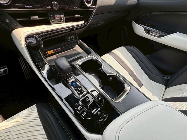 LEXUS凌志 NX450H+  第12張相片