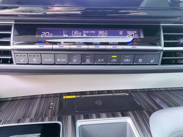 TOYOTA豐田 SIENNA  第15張相片
