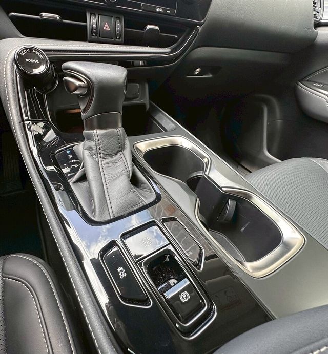 LEXUS凌志 NX200  第15張相片