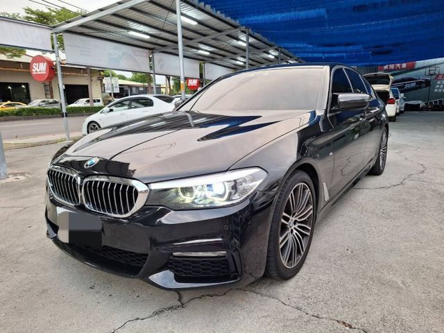 2017年 BMW SEDAN G30 520D  Luxury 渦輪增壓 豪華舒適進口房車(實際配備以現場實車為準)  第3張相片