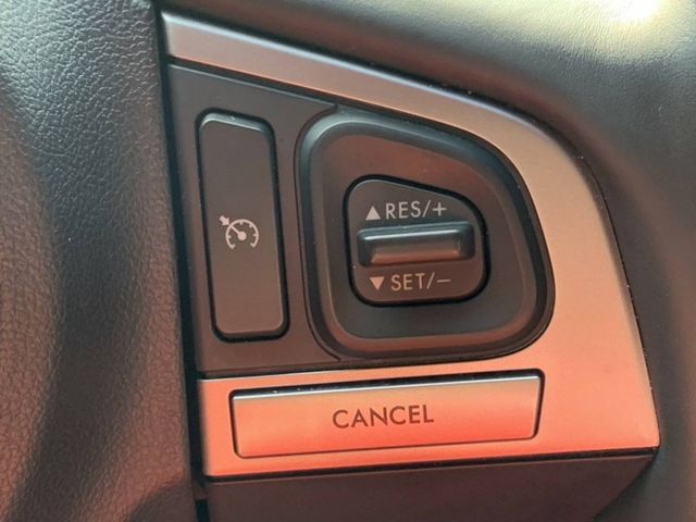 2016年 XV 2.0I S   原版件 認證車 4 WD 運動休旅車{實際配備以現場實車為主}  第12張相片