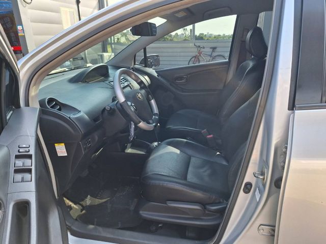 2010年YARIS 1.5 G版 認證車 五門優質代步小車(實際配備以現場實車為準)  第6張相片