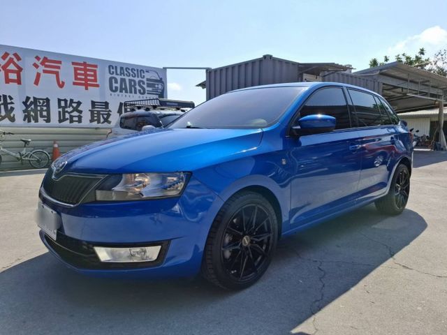 2015年 SKODA Rapid 1.4tsi  掀背車 (實際配備以現場實車為準)  第3張相片