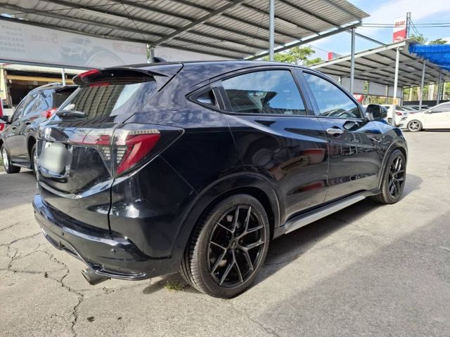 2017年 HRV 1.8 S 跨界休旅車(實際配備以現場實車為準)  第3張相片