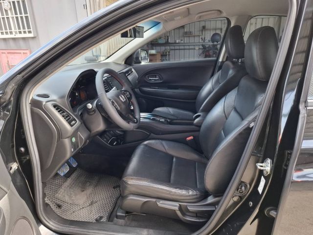 2017年 HRV 1.8 S 跨界休旅車(實際配備以現場實車為準)  第6張相片