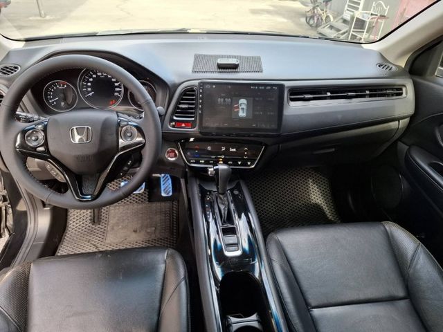 2017年 HRV 1.8 S 跨界休旅車(實際配備以現場實車為準)  第7張相片
