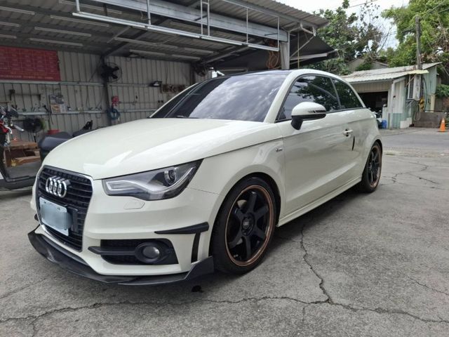 2011年 Audi A1 1.4 TFSI Sport  帥氣 3門掀背車 (實際配備以現場實車為準)  第5張相片
