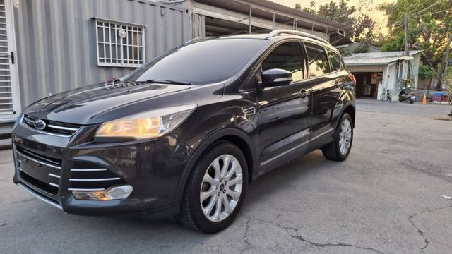 2016年 KUGA EcoBoost 180 時尚經典型 運動休旅車(實際配備以現場實車為準)  第3張相片