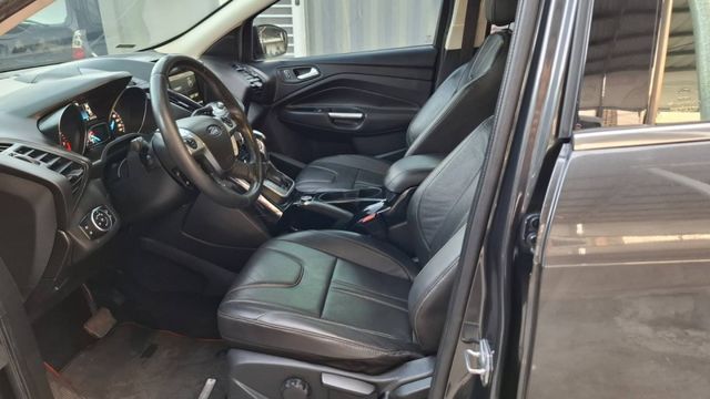 2016年 KUGA EcoBoost 180 時尚經典型 運動休旅車(實際配備以現場實車為準)  第7張相片