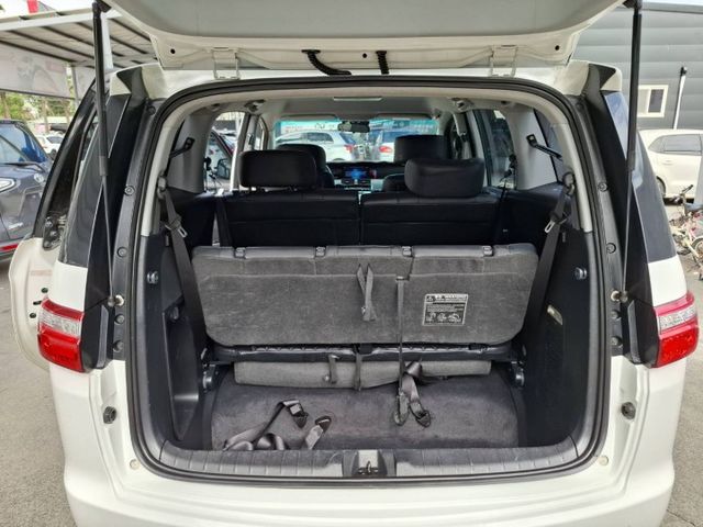 2015年 M7 ECO 小改款8人座  精緻型 廂式休旅車 (實際配備以現場實車為準)  第9張相片