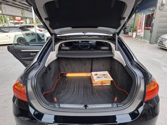 2016年 BMW 420I Coupe  Sport Line  5門轎跑 旅行車 認證車(實際配備以現場實車為準)  第10張相片